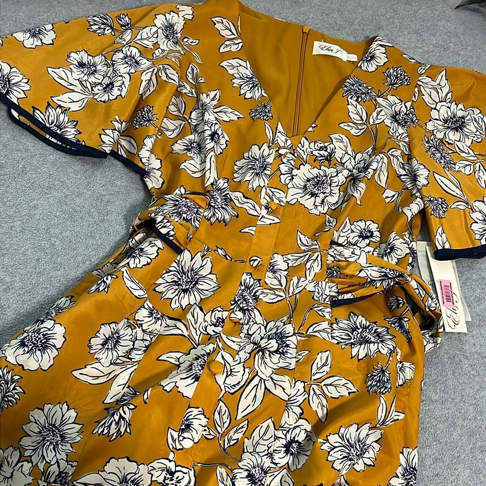 Eliza J Floral Dress Womens Size 8 Mustard Yellow Flutter Sleeve - Picture 10 of 11